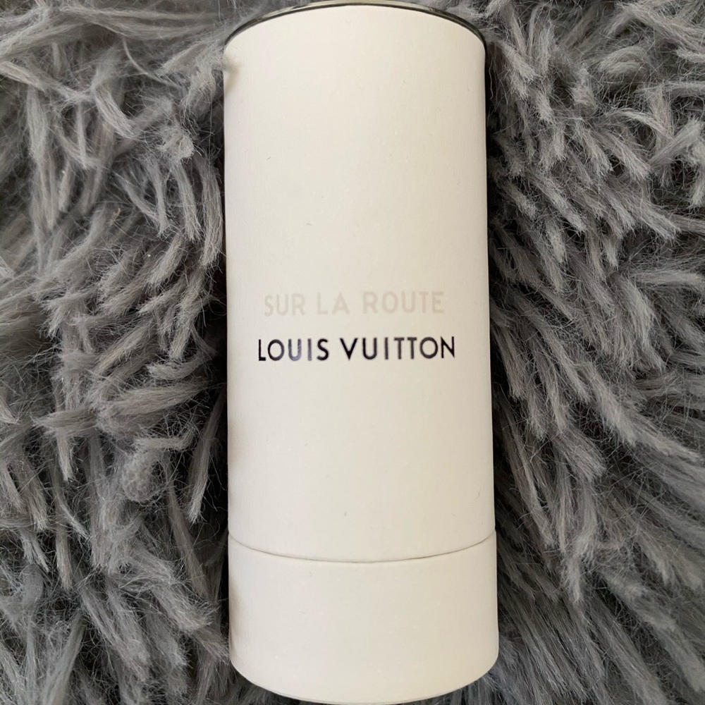 Louis Vuitton SUR LA ROUTE. 10ml 0.34 FL. OZ.